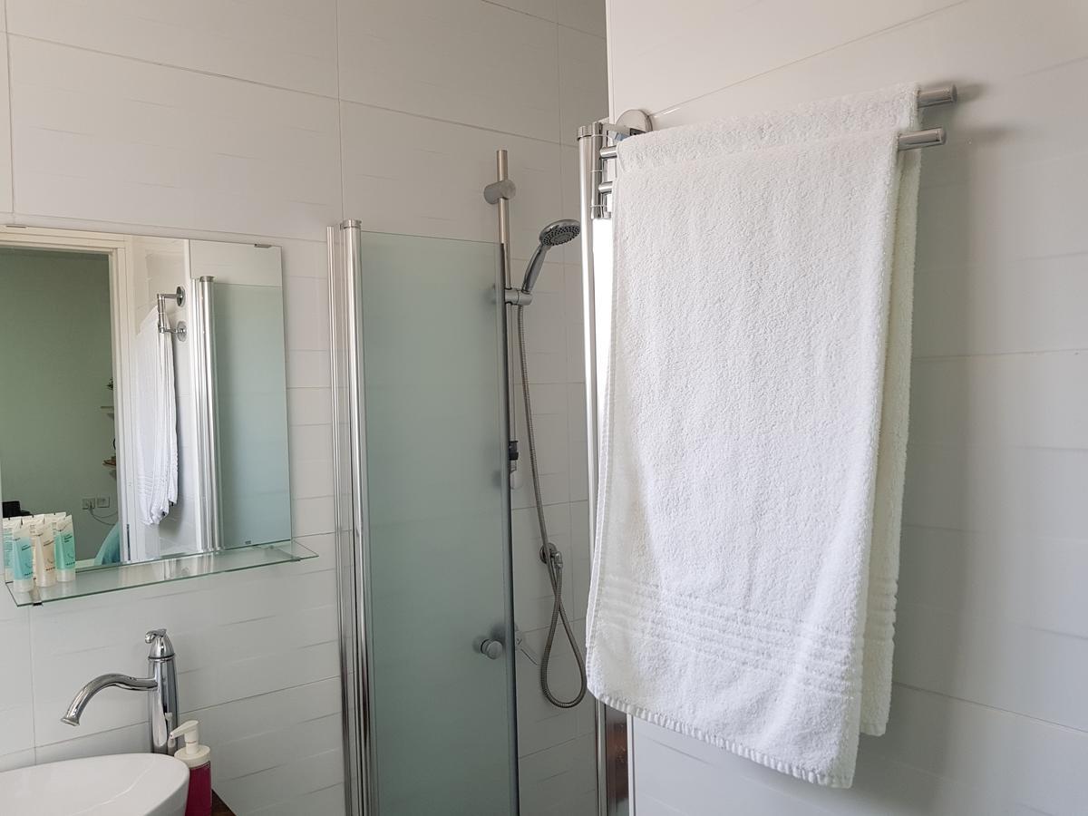Airport Guest House - One-Way Free Shuttle Or Yehuda Ruang foto