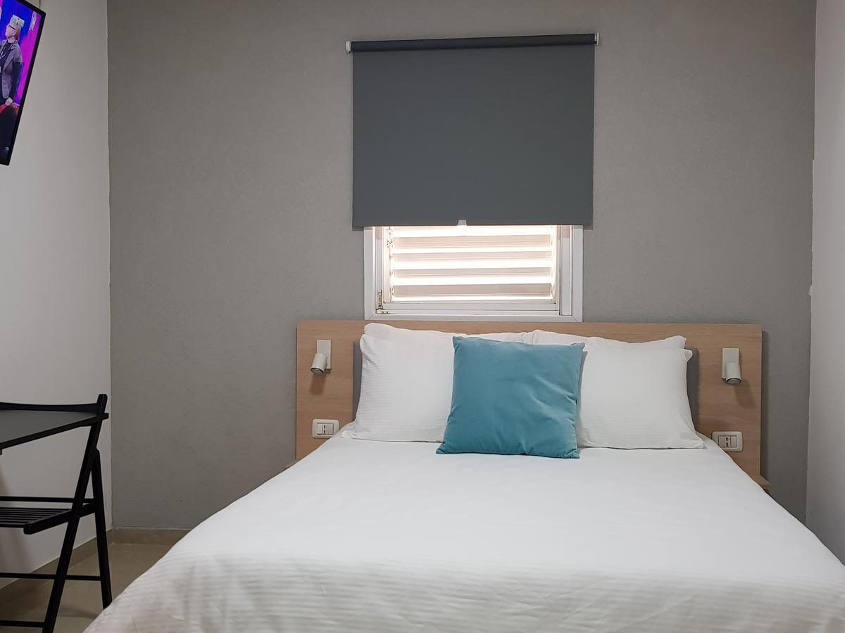 Airport Guest House - One-Way Free Shuttle Or Yehuda Ruang foto